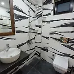 Hotel Lidya